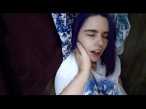 ❤️ Fann systur mína í skápnum og hjálpaði henni að koma ❤️ Klámmyndband hjá okkur is.appassistance.ru ﹏